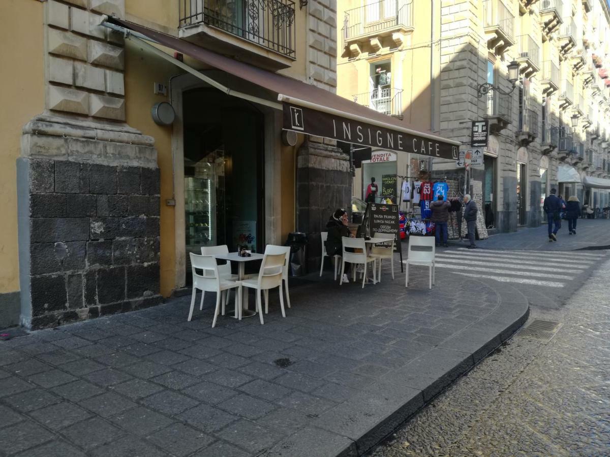The House Apartment Catania Luaran gambar